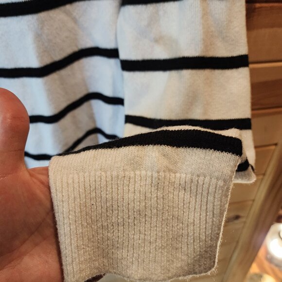 Old Navy Striped Button-Front Cardigan Sweater – Women’s Large - Picture 2 of 6